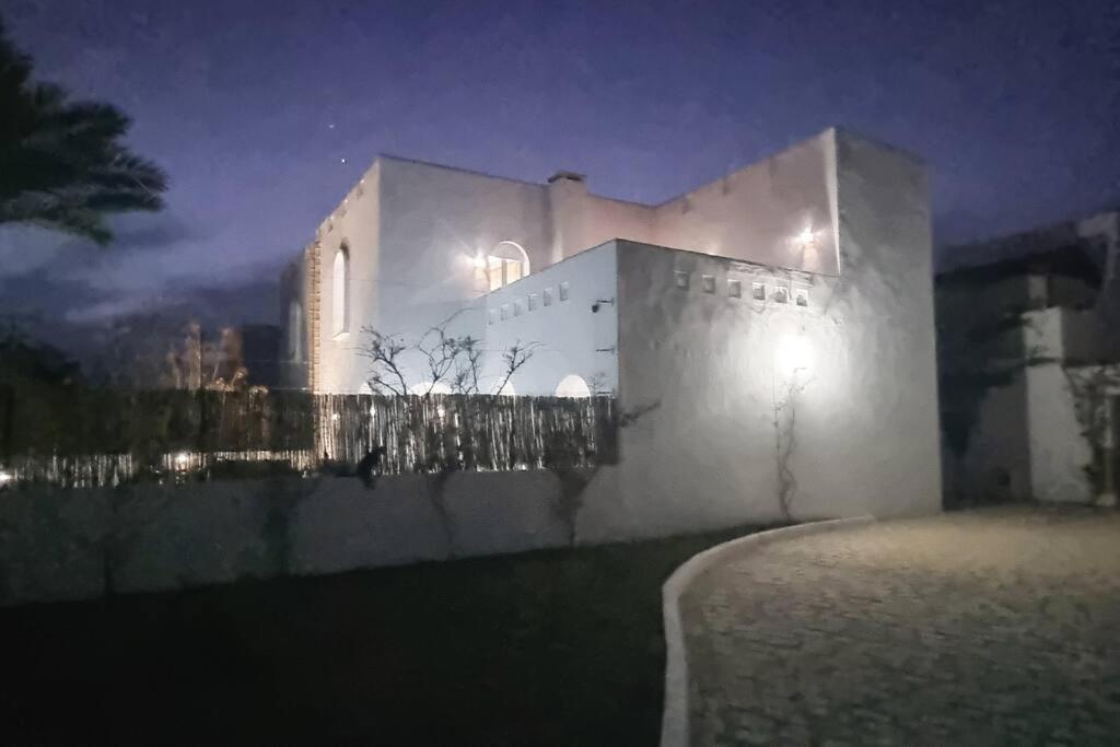 Villa Des Lotophages Aghīr エクステリア 写真